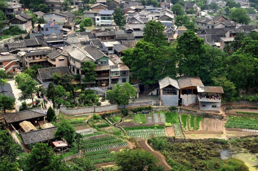 车企“军备战”进入下半场，上汽的智能化决胜之道